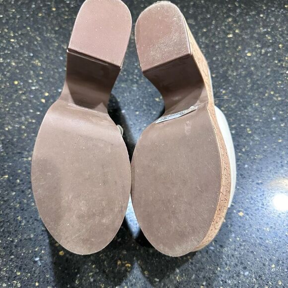 Schultz Dalle Cutout | Pearl - Picture 7 of 8